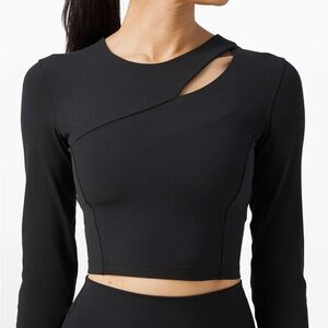 Lululemon Aligned angles long sleeve size 8